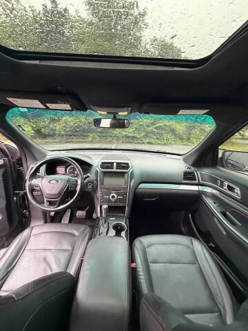 2016 Ford Explorer Sport