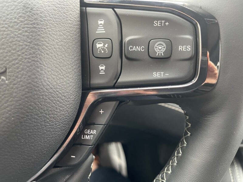 2025 RAM 1500 Limited