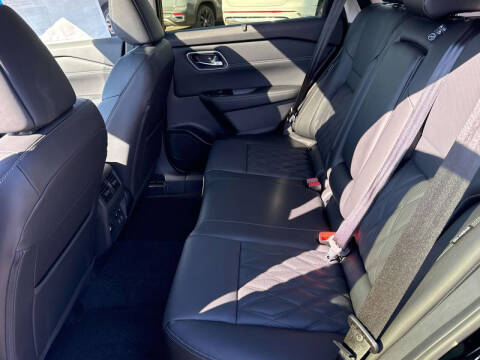 2026 Nissan Rogue Platinum