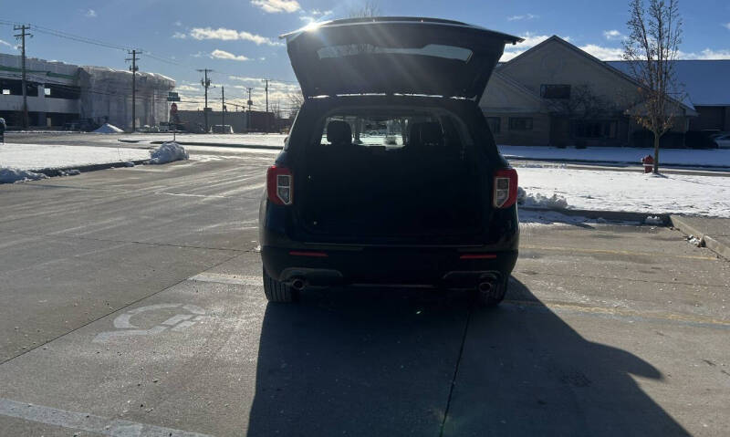 2024 Ford Explorer XLT