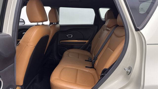 2016 Kia Soul !