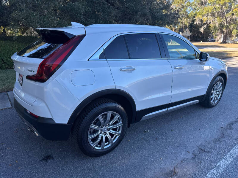 2021 Cadillac XT4 Premium Luxury