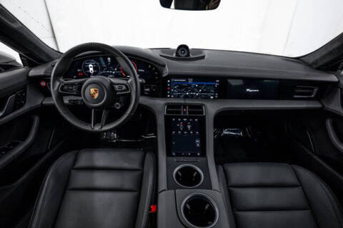 2022 Porsche Taycan Turbo S