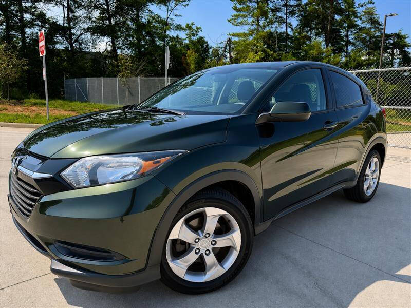 Dk. Green 2018 Honda HR-V LX AWD LX 4dr Crossover 1