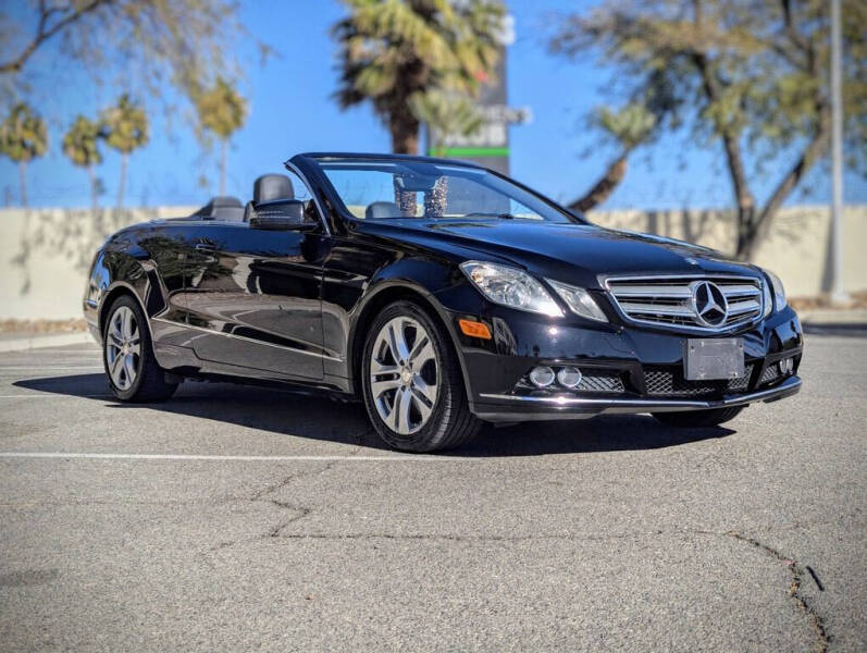 2011 Mercedes-Benz E-Class E350 photo 3