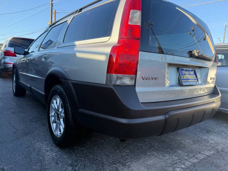 2004 Volvo XC70