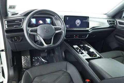 2024 Volkswagen Atlas Cross Sport SE 4Motion