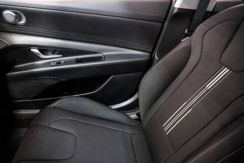 2022 Hyundai Elantra