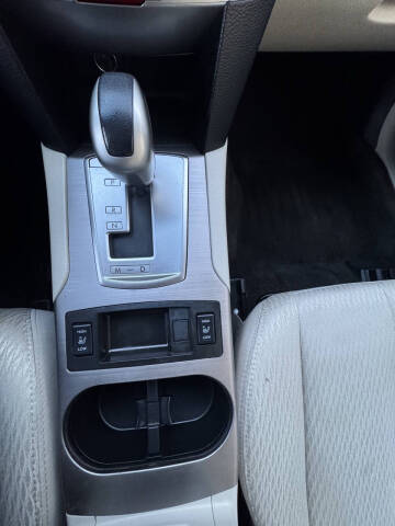 2012 Subaru Outback 2.5i Premium