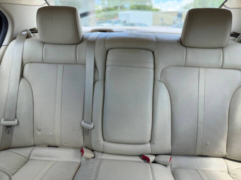 2013 Lincoln MKS