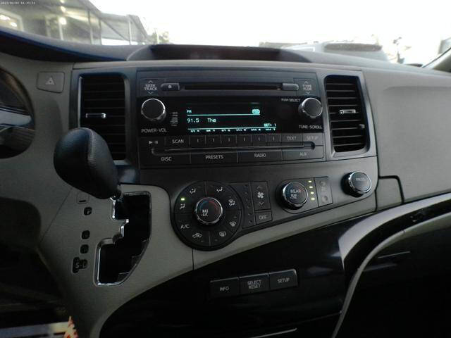 2011 Toyota Sienna
