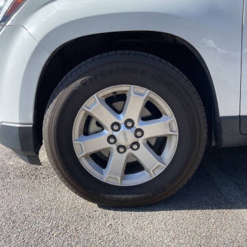 2016 GMC Acadia SLE-2