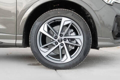 2025 Audi Q3 quattro S line Premium 45 TFSI