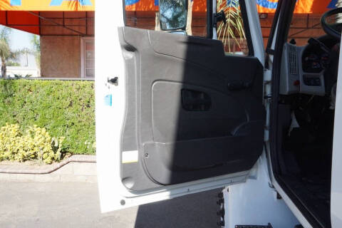 2014 International DuraStar 4300