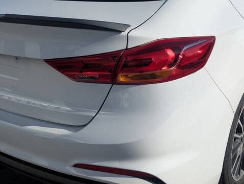 2018 Hyundai Elantra Sport