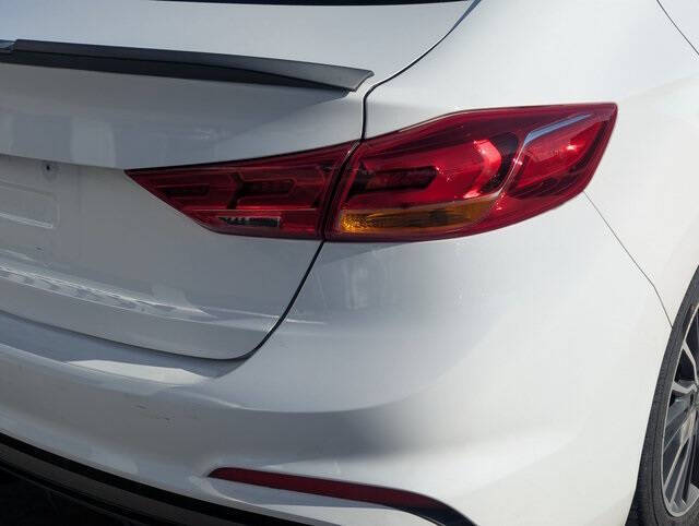 2018 Hyundai Elantra Sport