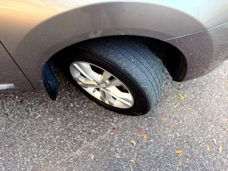 2012 Nissan Rogue SV