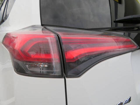2017 Toyota RAV4 SE