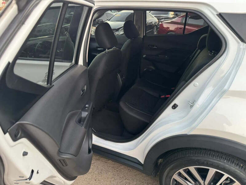2024 Nissan Kicks SV