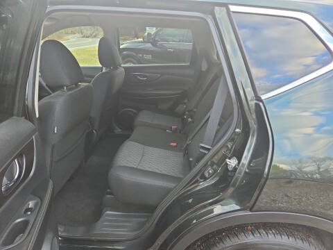 2020 Nissan Rogue SV