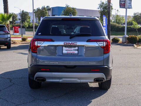 2022 GMC Acadia SLE