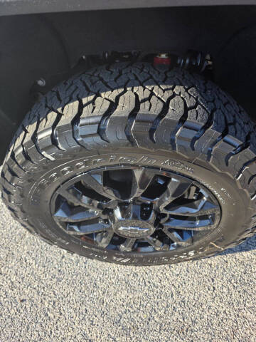 2025 GMC Sierra 2500HD SLE