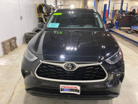 2023 Toyota Highlander XLE