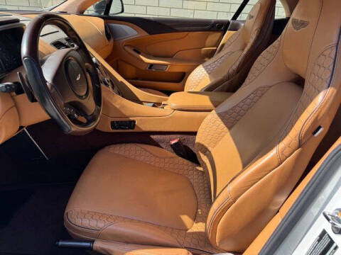 2015 Aston Martin Vanquish Volante