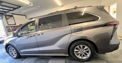 2021 Toyota Sienna XLE 7-Passenger