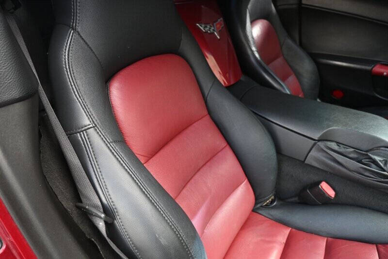 2008 Chevrolet Corvette Indy 500 Pace Car Replica