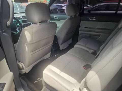 2013 Ford Explorer
