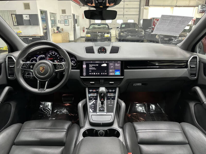2019 Porsche Cayenne S