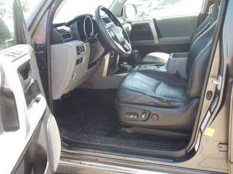 2013 Toyota 4Runner SR5