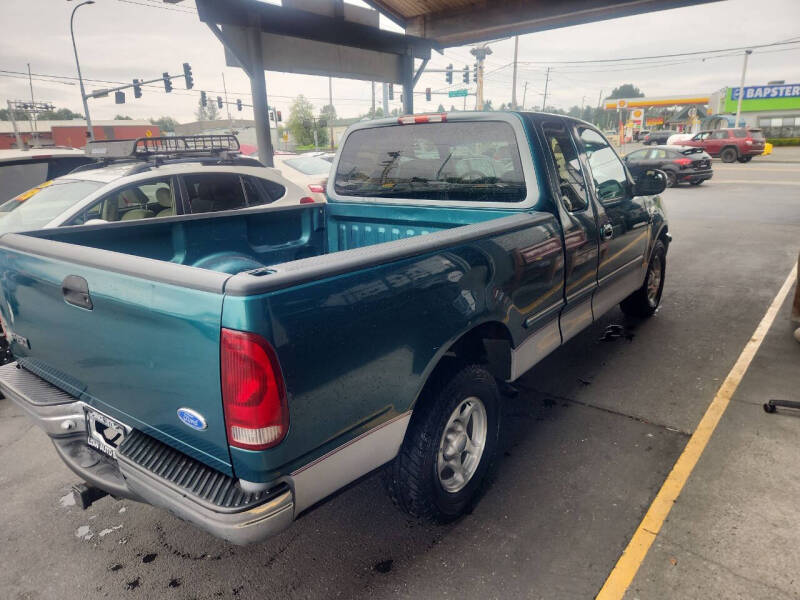 1997 Ford F-150 XLT