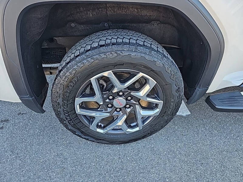 2023 GMC Sierra 1500