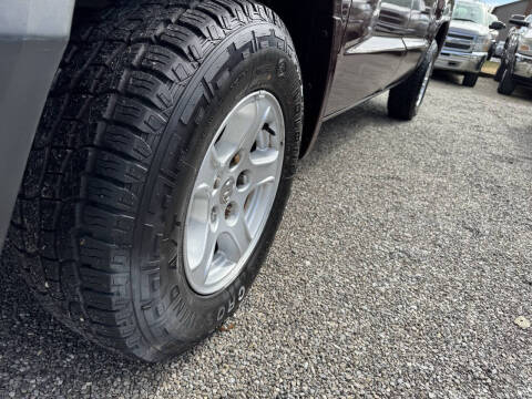 2005 Dodge Dakota SLT