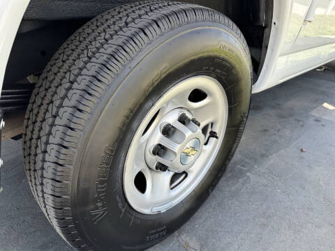 2022 Chevrolet Express 2500