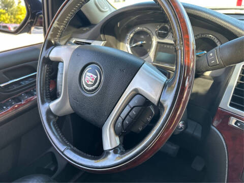 2011 Cadillac Escalade