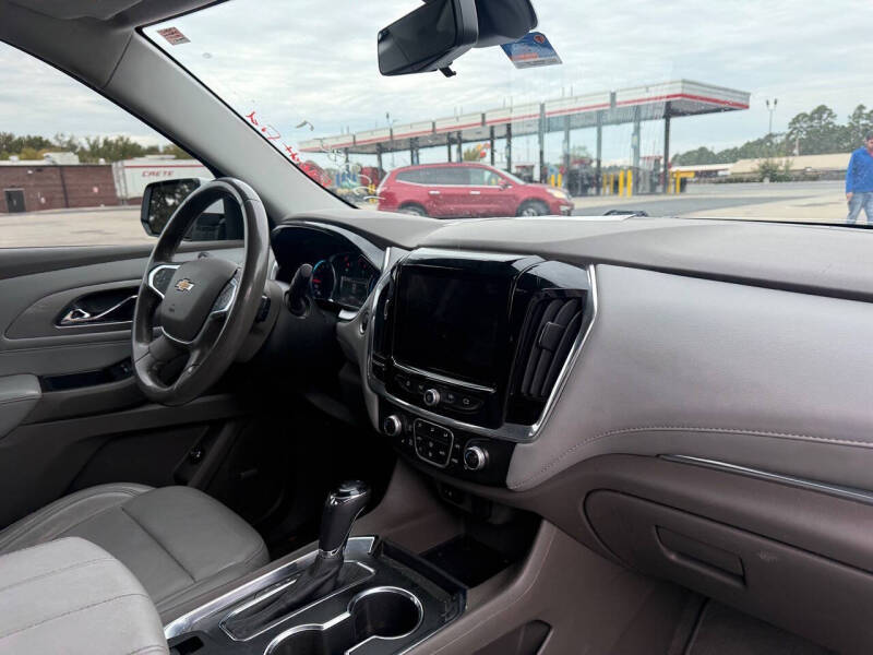 2018 Chevrolet Traverse LT Leather