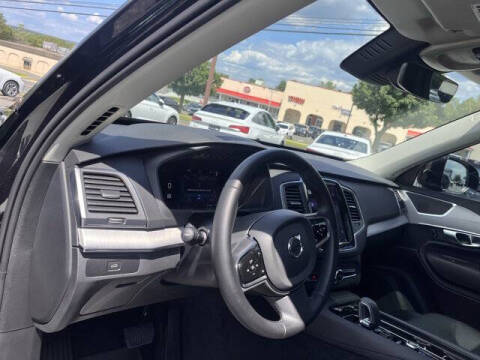 2024 Volvo XC90 B5 Core Bright Theme