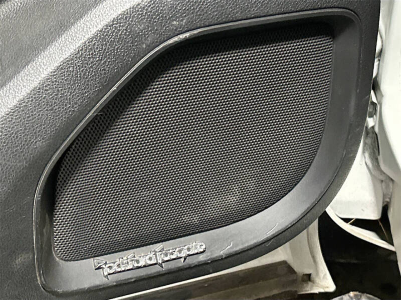 2017 Nissan Titan SL