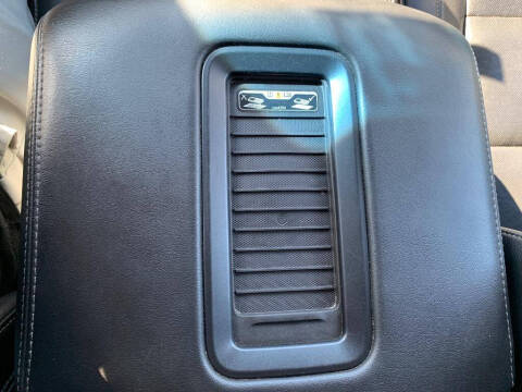 2017 GMC Yukon XL SLT