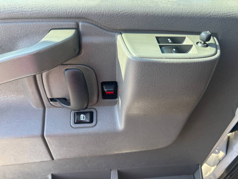 2019 Chevrolet Express 2500