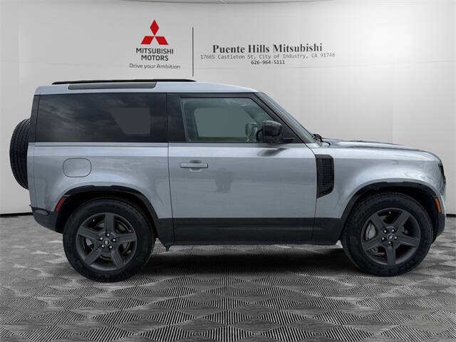 2024 Land Rover Defender 90 P400 X-Dynamic SE