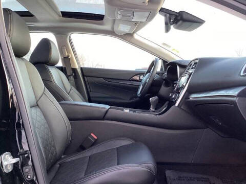 2023 Nissan Maxima 3.5 Platinum