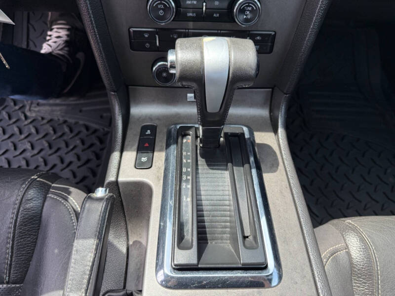 2012 Ford Mustang V6 Premium