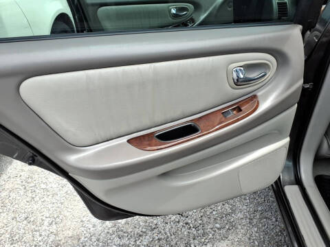 2000 Nissan Maxima GLE
