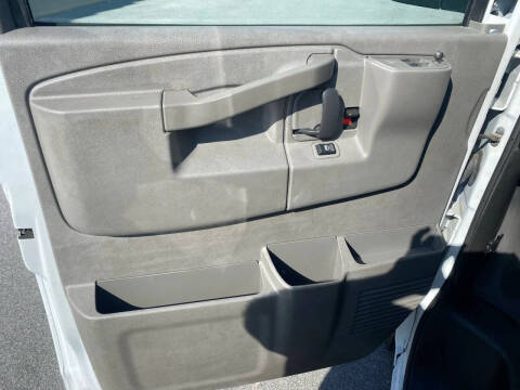 2021 Chevrolet Express 2500