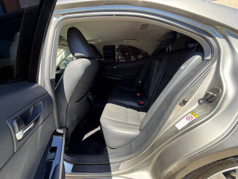 2016 Lexus IS 200t