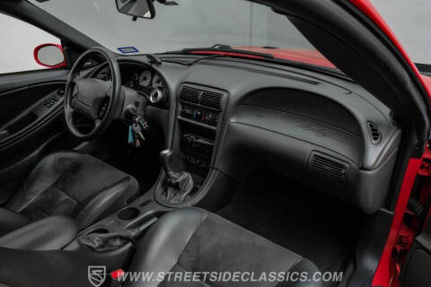 2004 Ford Mustang SVT Cobra